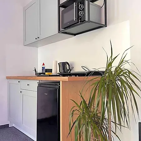 Project Bay - Workation / Coworking Hostel Lietzow
