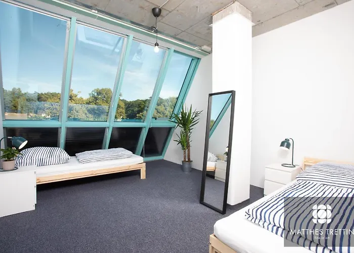 Project Bay - Workation / Coworking אכסניה