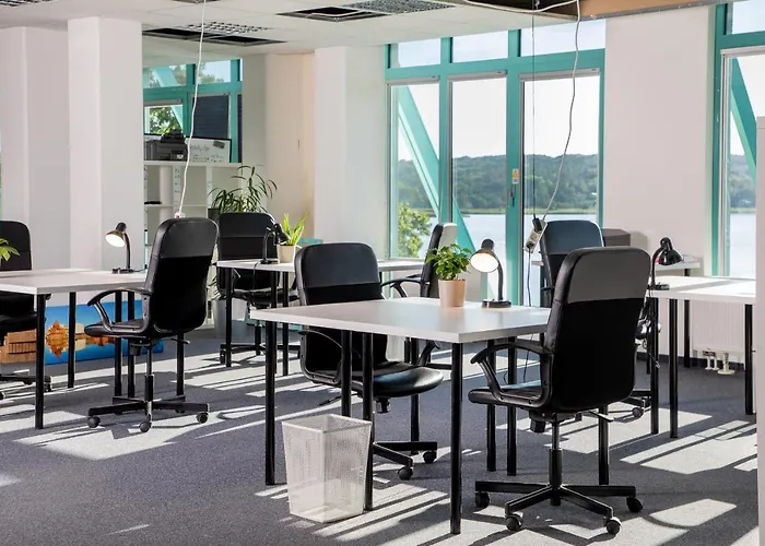 Project Bay - Workation / Coworking אכסניה *